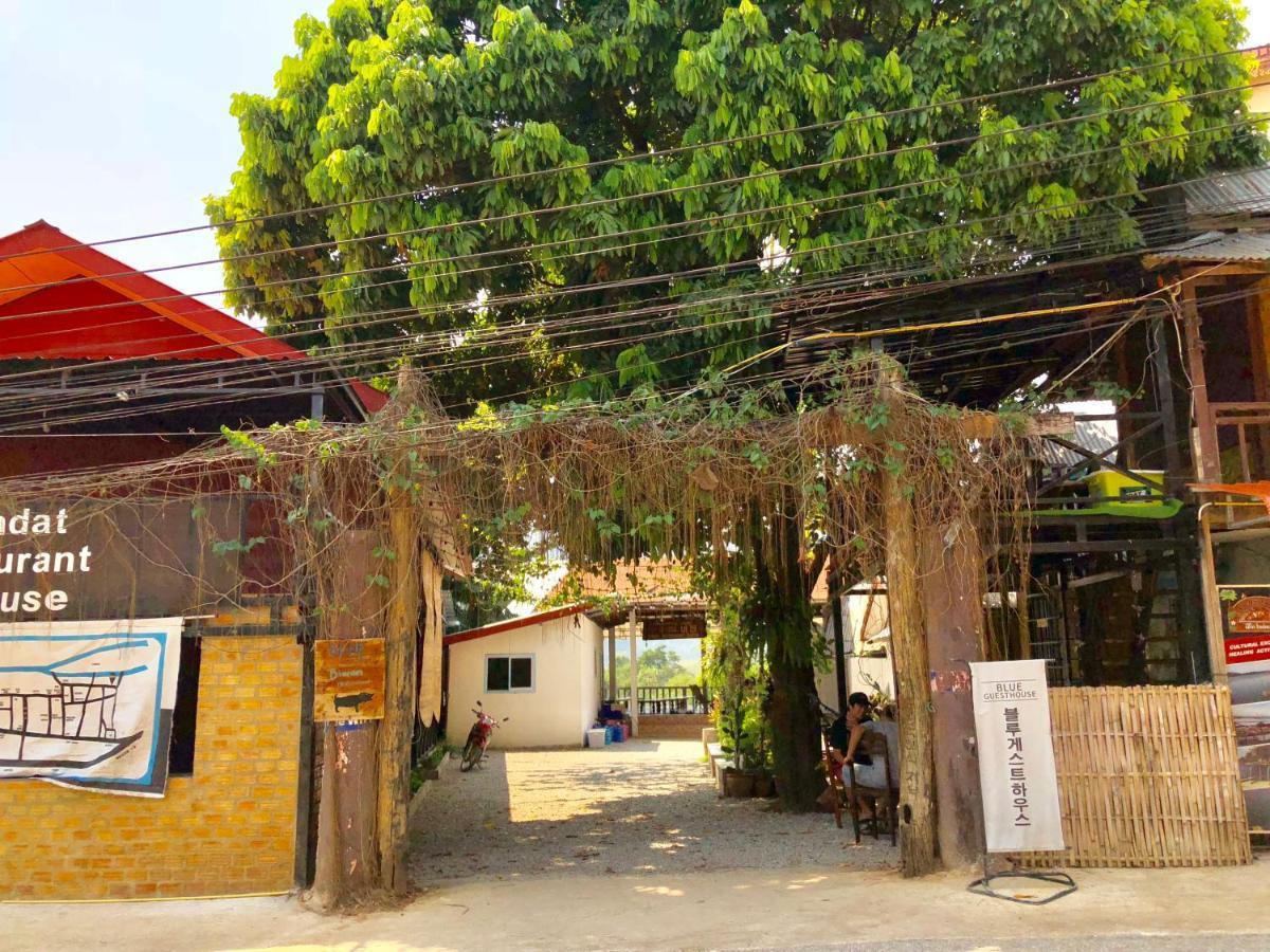 Blue Guesthouse 방 비엥 외부 사진