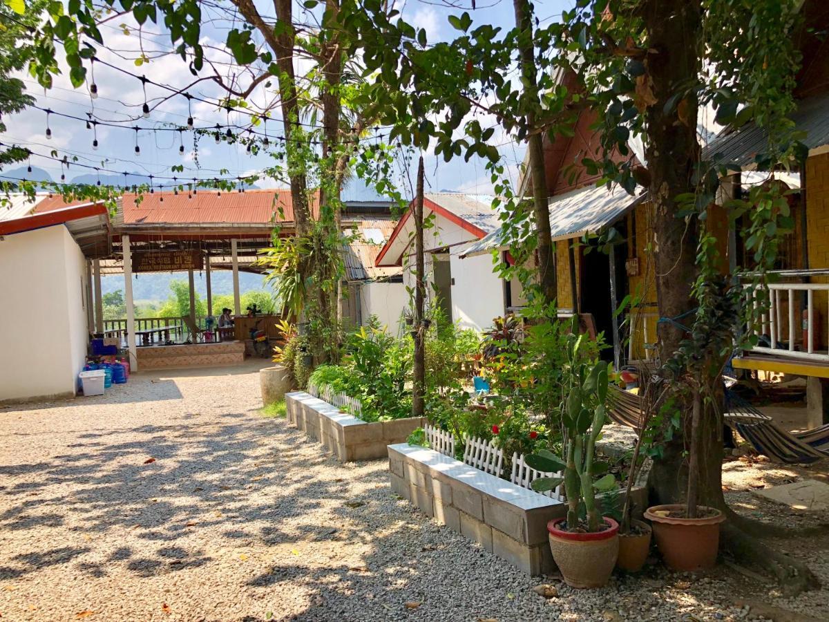 Blue Guesthouse 방 비엥 외부 사진